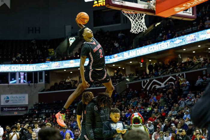 Springfield Central's Tyrique Brooks wins the 2024 Bass Pro Tournament of Champions dunk contest on January 13, 2024